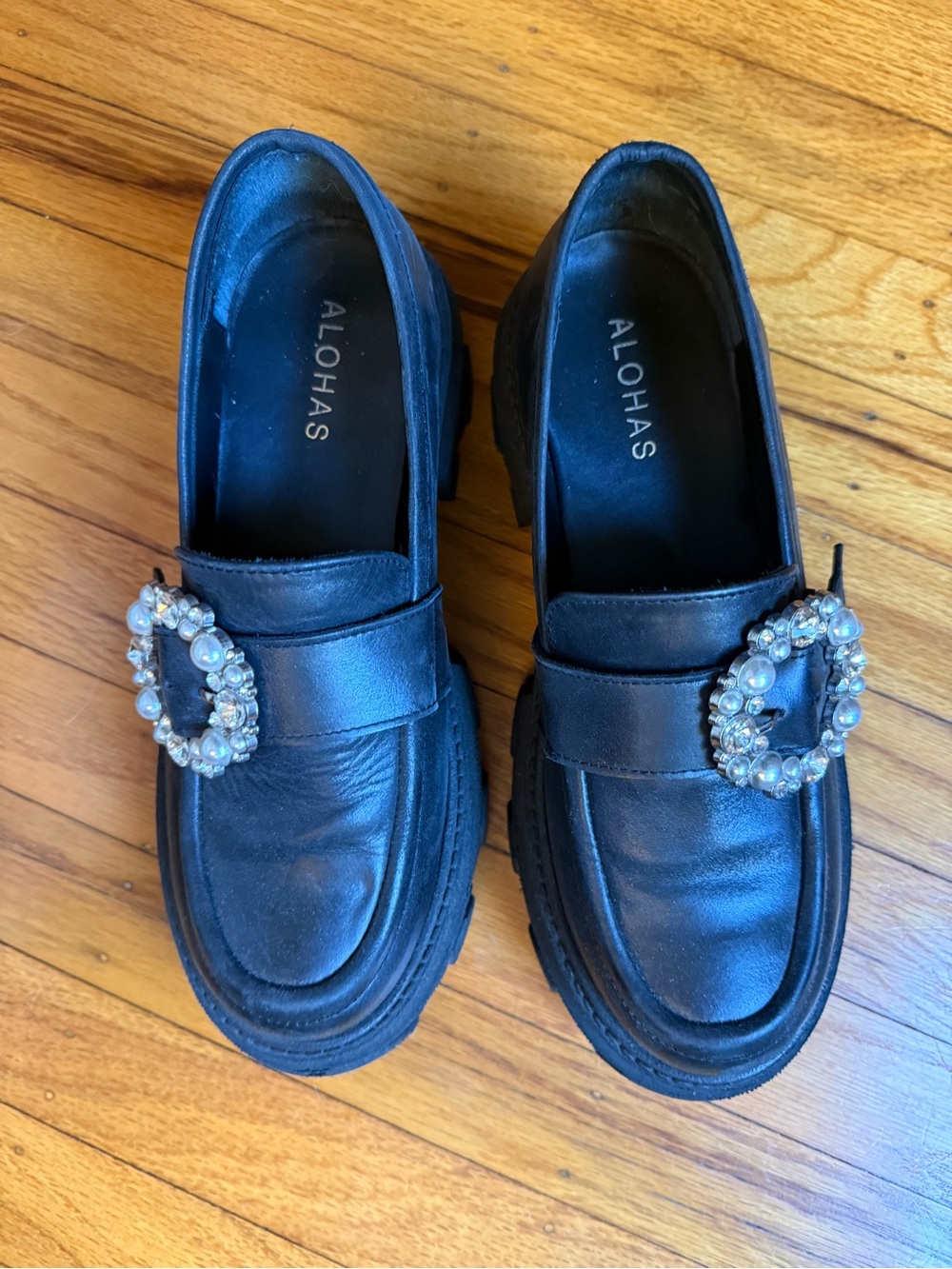 ALOHAS Black Pearl-Embellished Chunky Loafers